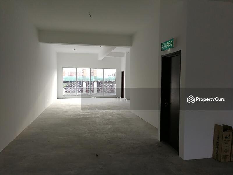 For Sale - Bandar Rinching Business Park
