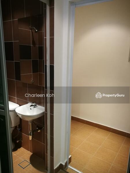 Condominium for Sale at KSL D'Esplanade Residence - Charleen Koh - Helper room - PropertyGuru.com.my