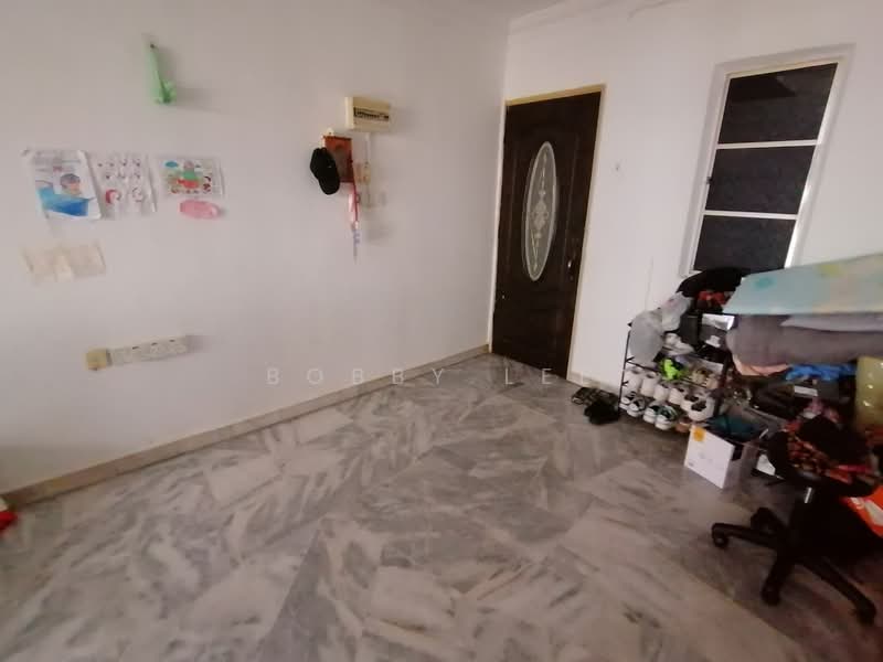 Condominium for Sale at Genting Court Condominium - Bobby Lee - Entrance - PropertyGuru.com.my