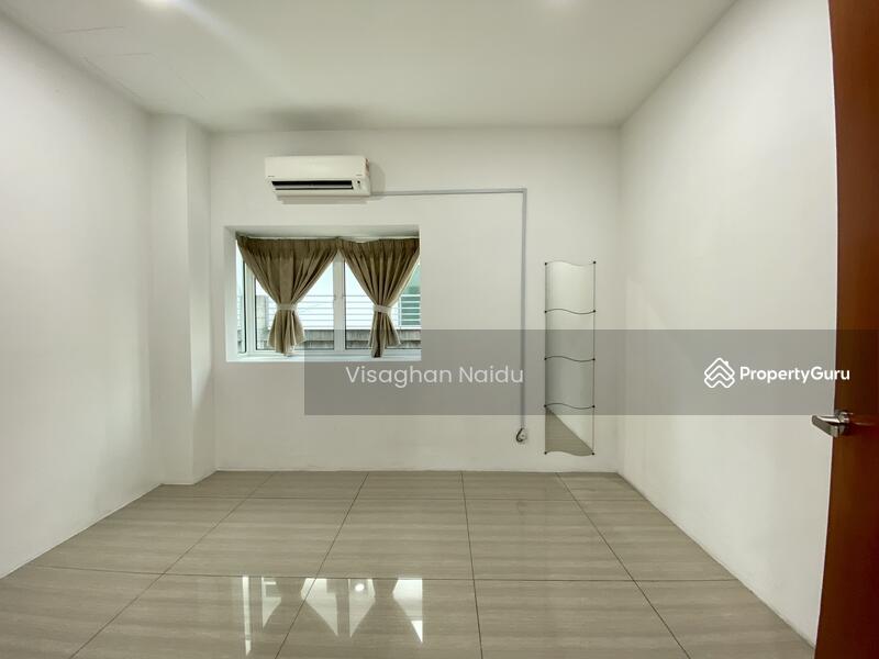 Rumah Banglo untuk Disewa di Bandar Country Homes (Rawang) - Visaghan Naidu - PropertyGuru.com.my