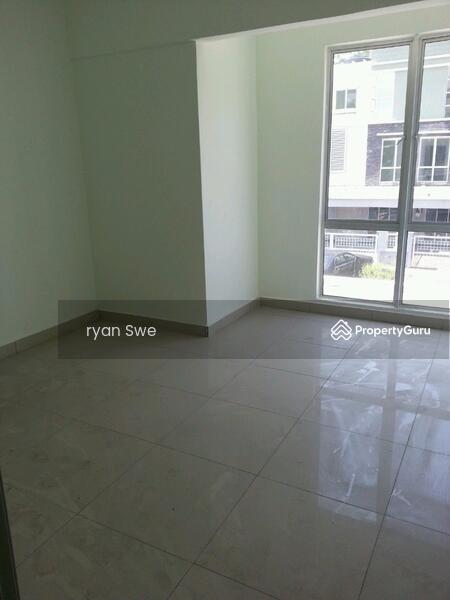 3-storey Terraced House for Sale in Sungai Buloh (Selangor) - Ryan Swe - PropertyGuru.com.my