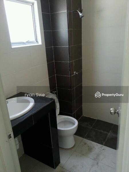3-storey Terraced House for Sale in Sungai Buloh (Selangor) - Ryan Swe - PropertyGuru.com.my