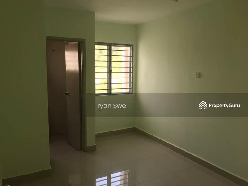 3-storey Terraced House for Sale in Sungai Buloh (Selangor) - Ryan Swe - PropertyGuru.com.my