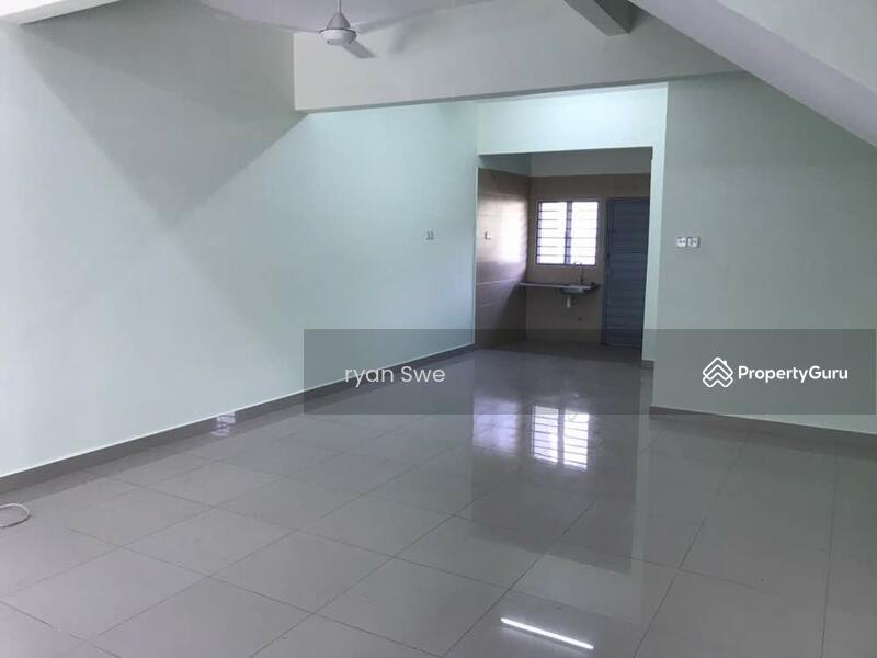 3-storey Terraced House for Sale in Sungai Buloh (Selangor) - Ryan Swe - PropertyGuru.com.my