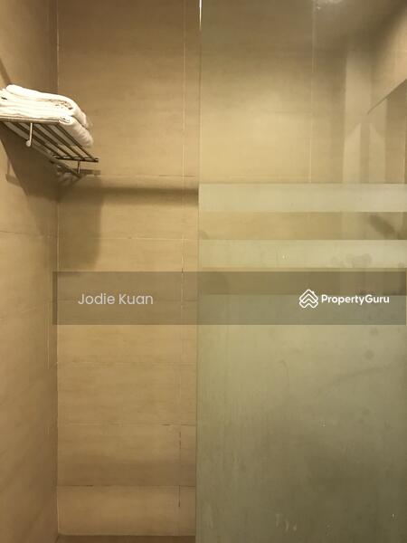 Standing shower 