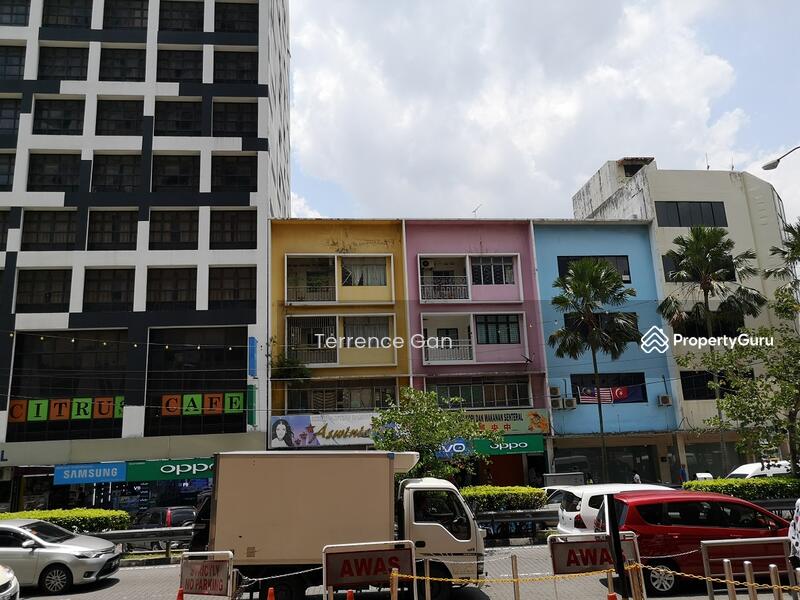 JB CITY CENTRE JALAN WONG AH FOOK 5 STOREY TOWER NEAR CITY SQUARE CIQ
