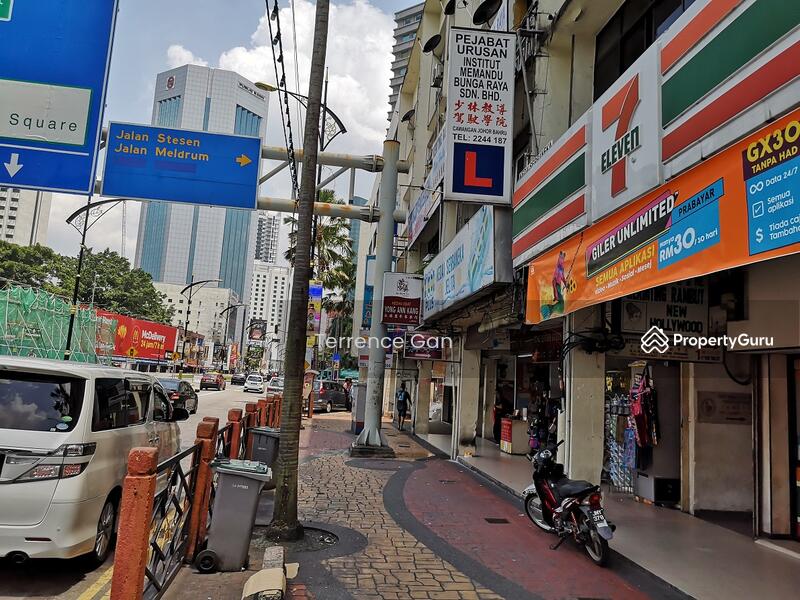 JB CITY CENTRE JALAN WONG AH FOOK 5 STOREY TOWER NEAR CITY SQUARE CIQ