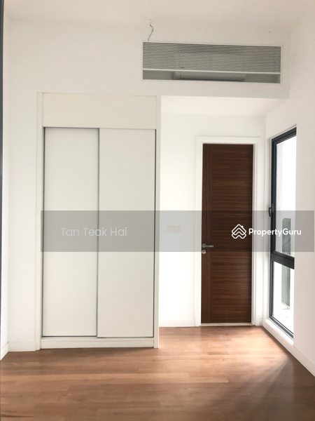 Bedroom 3/ Study Room