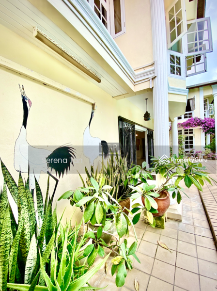 For Sale - Exclusive: Detached Residence on Jalan Pantai Molek, Tanjung Tokong, Now for Sale