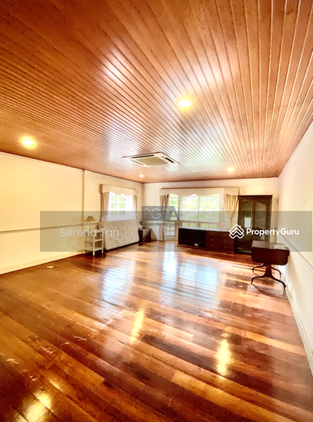 For Sale - Exclusive: Detached Residence on Jalan Pantai Molek, Tanjung Tokong, Now for Sale