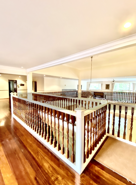 For Sale - Exclusive: Detached Residence on Jalan Pantai Molek, Tanjung Tokong, Now for Sale