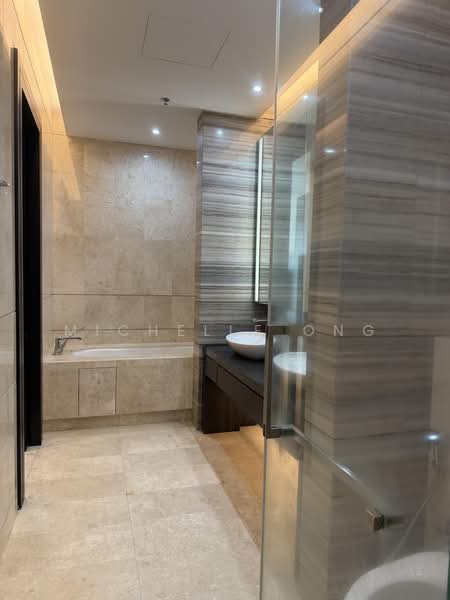 Servis Apartment untuk Disewa di The Ritz-Carlton Residences - Michelle Ong - Bathroom - PropertyGuru.com.my