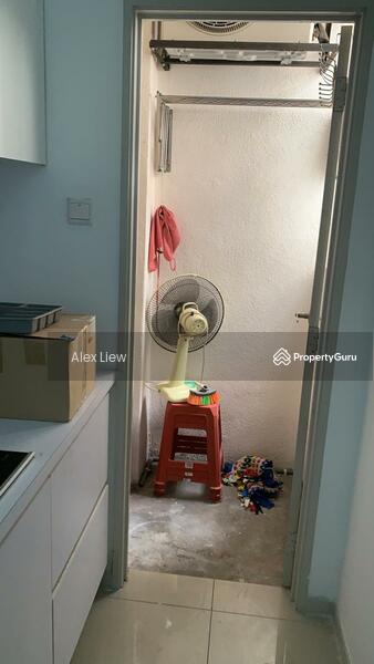 Untuk Disewa - Centrestage Designer Suite