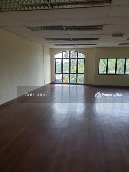 Vast space and windows allowing natural lighting to light it up.