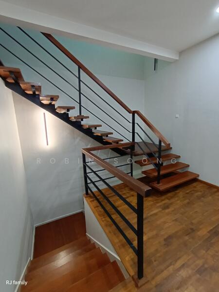 Untuk Dijual - 2.5 storey Link House "The Tropicana @ Taman Sentosa" in Bukit Baru for Sale