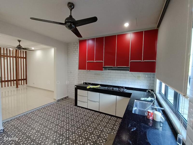 Untuk Dijual - 2.5 storey Link House "The Tropicana @ Taman Sentosa" in Bukit Baru for Sale