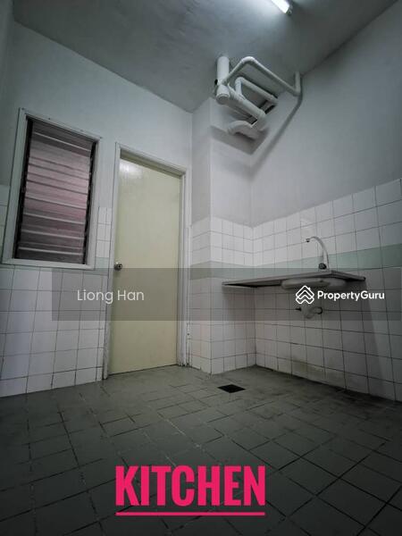 Untuk Disewa - Pelangi Court