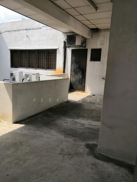 Office for Sale in Taman Mayang (Petaling Jaya) - Peter Kok - Emergency Exit - PropertyGuru.com.my