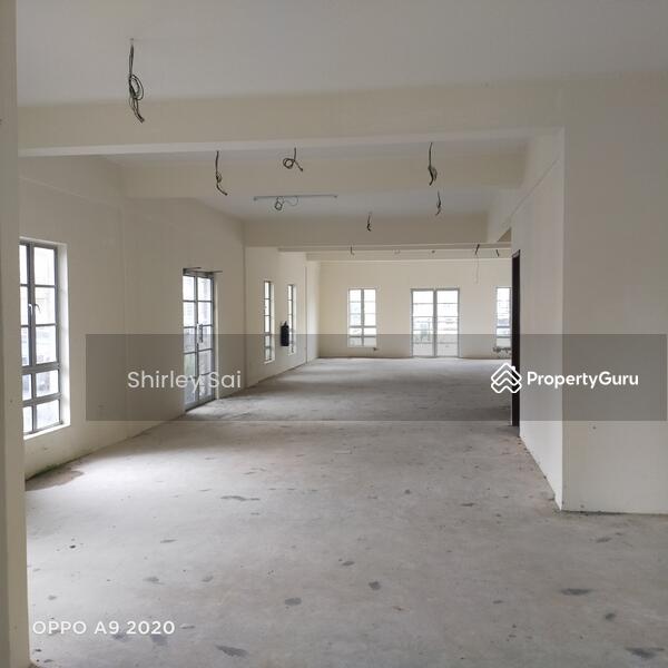 Corner unit 24 X 70 
