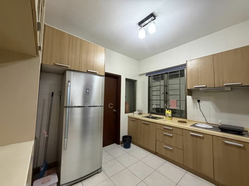 For Rent - Molek Pine 2