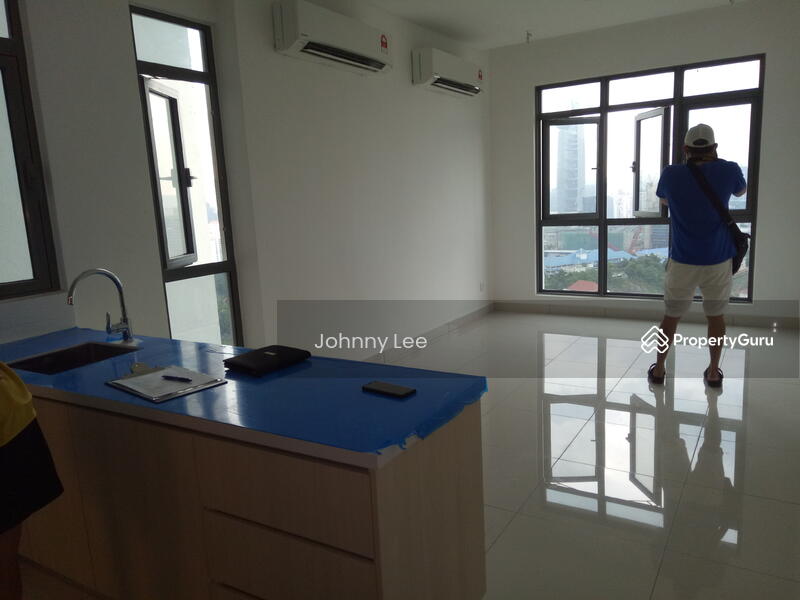 Living & dining area