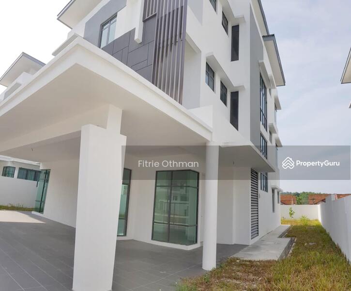 3 Storey Bungalow Lambaian Residence Bangi Selangor, Jalan