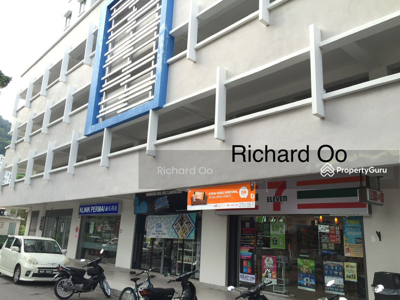 Centrio Avenue, Taman Bukit Gambier, Gelugor, Timor Laut (Island