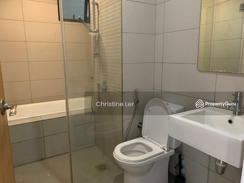 Master room Toilet with Bathtub