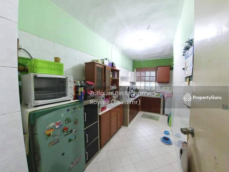Apartment Kelompok Seri Tanjung Seksyen 7 Bandar Baru Bangi, Bandar