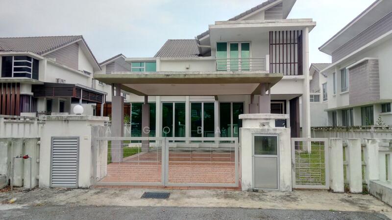 For Sale - Bandar Enstek 2 sty semi-d house