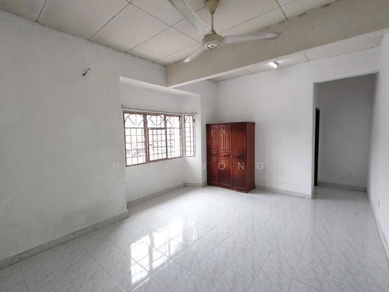 2-storey Terraced House for Rent in Taman Subang Bestari (Sungai Buloh) - Nick Wong - Living Room - PropertyGuru.com.my