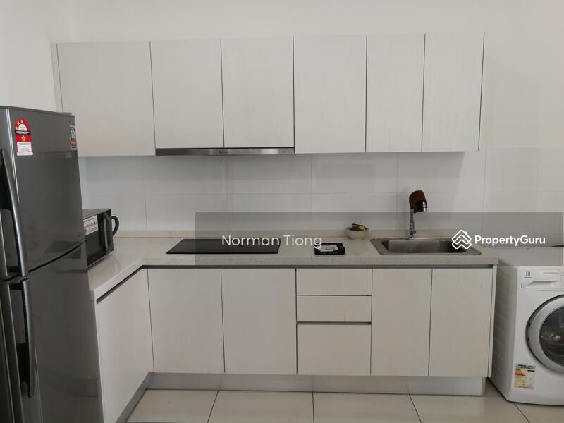 Kitchen & Cabinet 