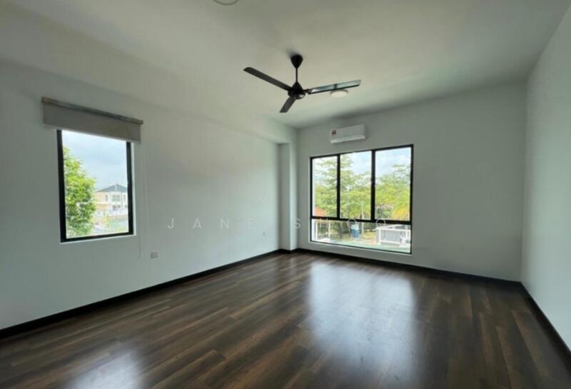 Untuk Dijual - Kingsgate