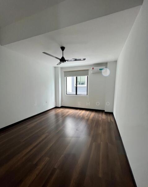 Untuk Dijual - Kingsgate