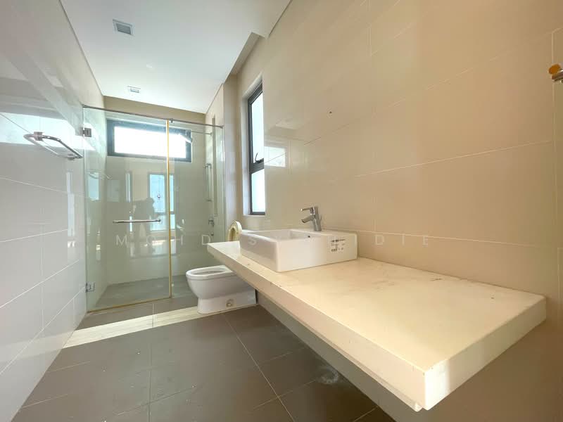 Bungalow for Sale in Ampang (Selangor) - Mohd Syahidie - Bathroom - PropertyGuru.com.my