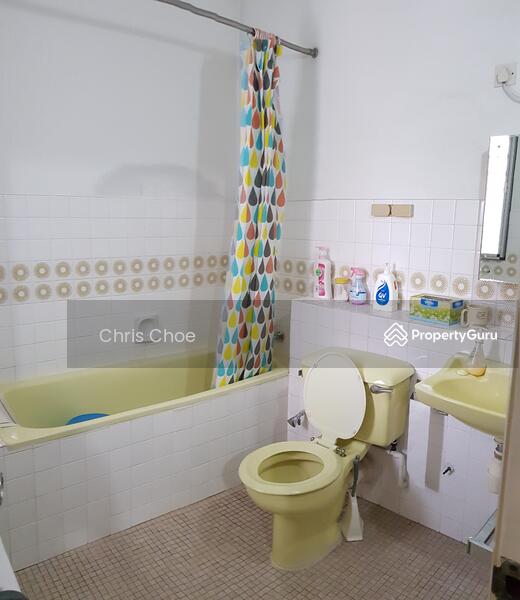 Untuk Dijual - Huge Corner Jalan ss22/xx, Damansara Jaya, Petaling Jaya