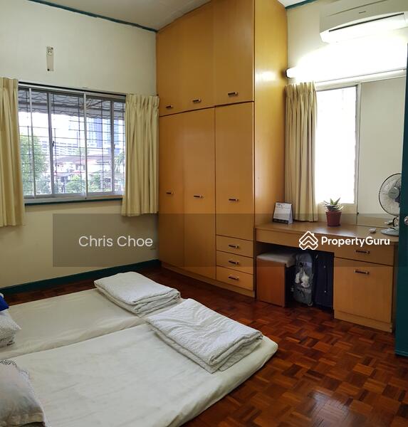 Untuk Dijual - Huge Corner Jalan ss22/xx, Damansara Jaya, Petaling Jaya