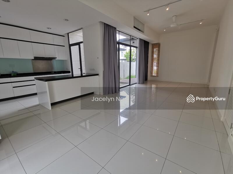 For Rent - Avira Medini Iskandar