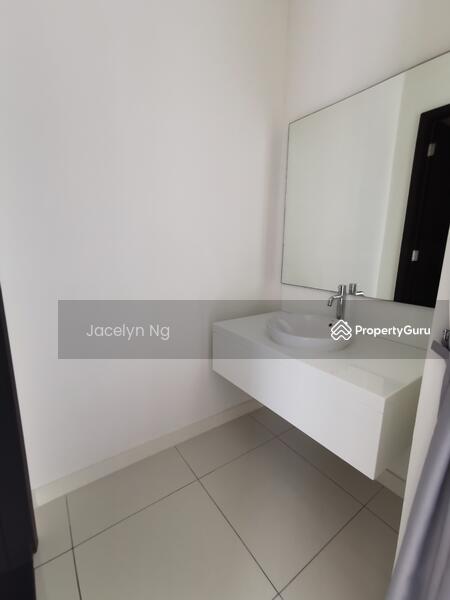 For Rent - Avira Medini Iskandar