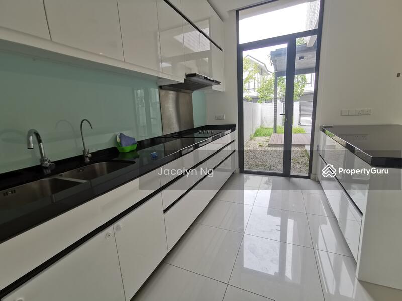 For Rent - Avira Medini Iskandar