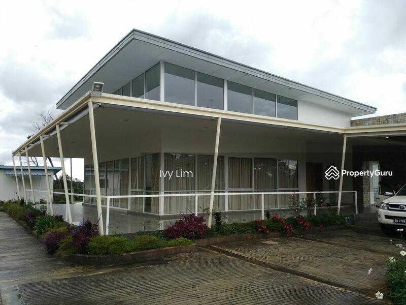 Mesilau Bungalow Holiday House, Kota Kinabalu, Sabah, 5 Bedrooms, 5200