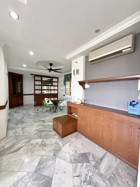 For Rent - Lavinia Apartments