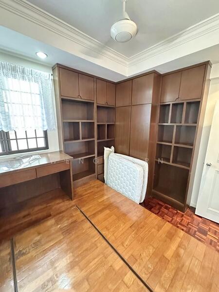 For Rent - Lavinia Apartments