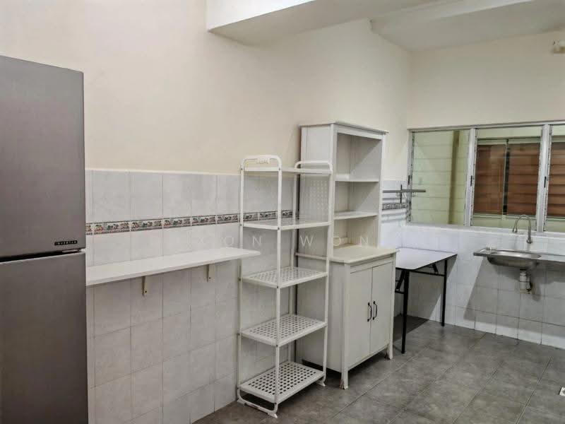 Condominium for Rent at Kelana Mahkota - Dixon Wong - Kitchen - PropertyGuru.com.my