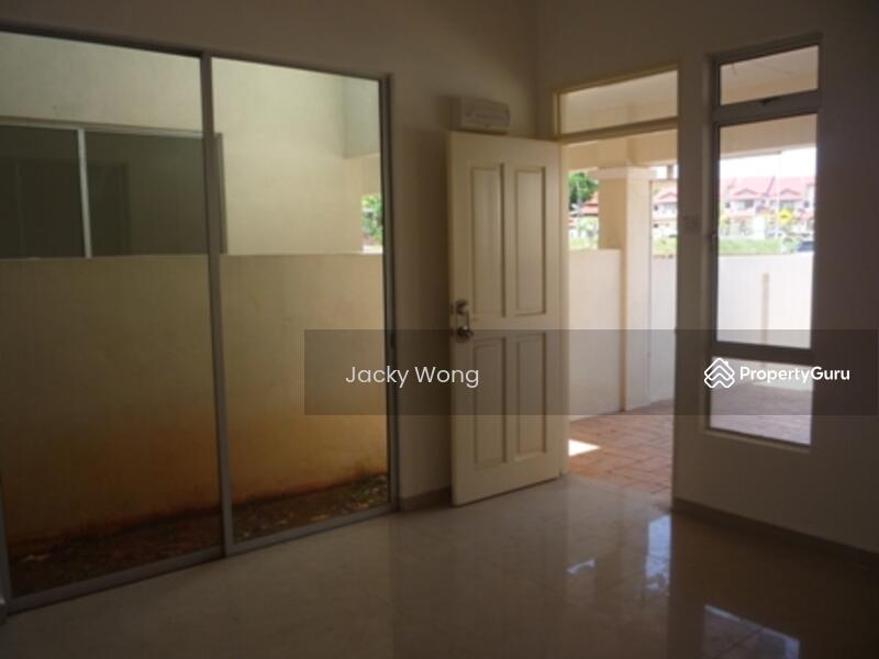 Townhouse for Rent in Serdang (Seri Kembangan) - Jacky Wong - PropertyGuru.com.my