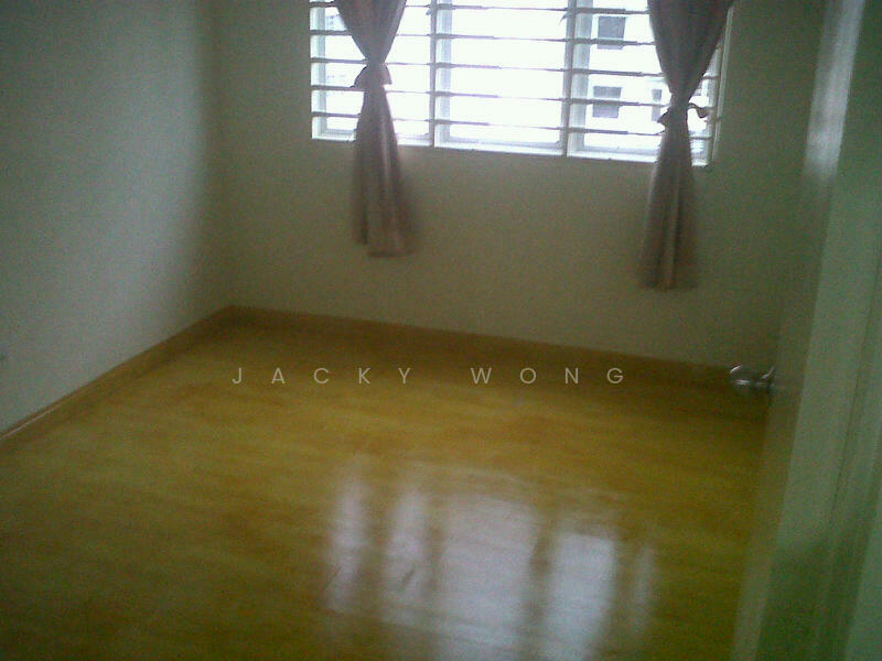 Untuk Disewa - Putra Suria Residence