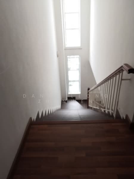 Untuk Disewa - Tiara East