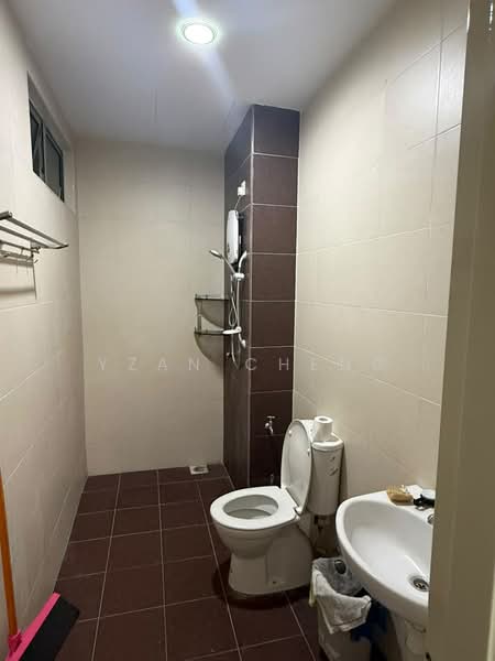 Condominium for Rent at BM Residence - Yzan Cheng - Bathroom - PropertyGuru.com.my