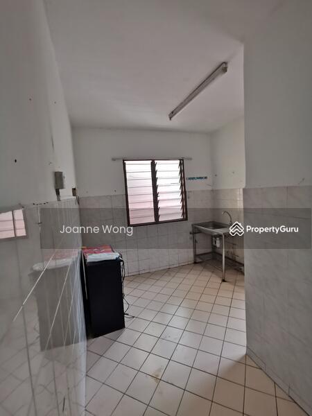 For Rent - Flat PKNS Section 7