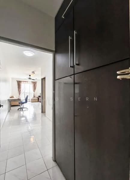 Pangsapuri untuk Disewa di Relau Vista Apartment - Weng Sern - Living Room - PropertyGuru.com.my